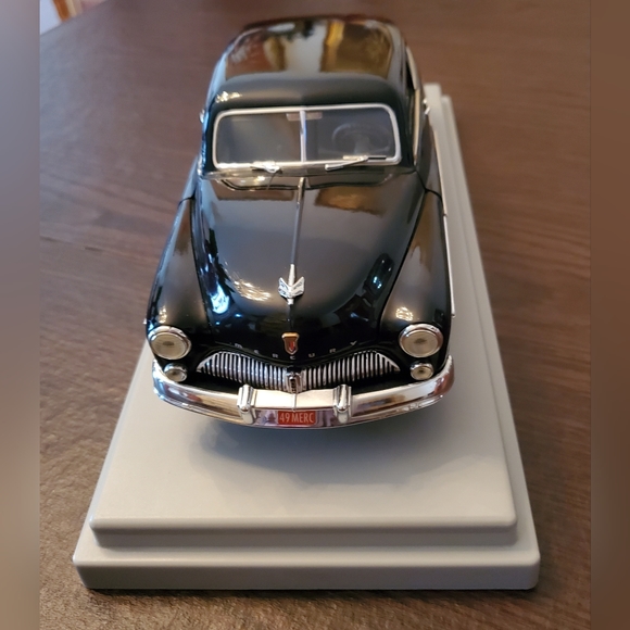 🚗49 Mercury model car🚗 - Picture 4 of 9
